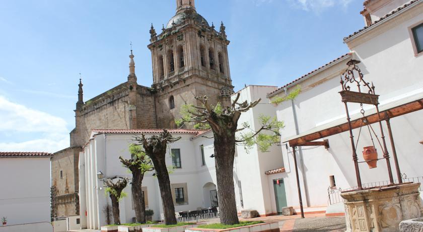 Sumaiya El Palacio Cória Exterior foto